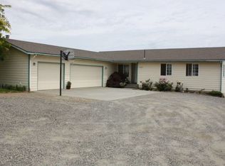 26711 Dallas Rd, Richland, WA 99352