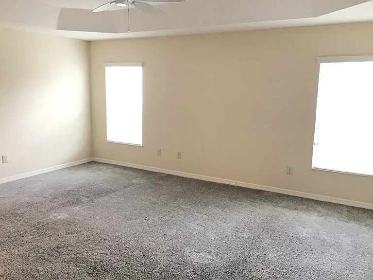 3255 Knowlton Ave — Photo 9