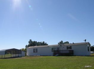 1215 N Phillips Rd, Nixa, MO 65714