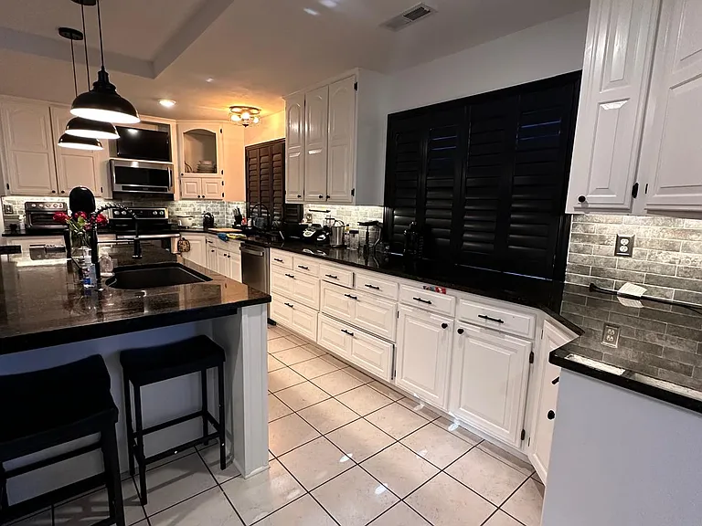 7 Stratton Ln — Photo 38