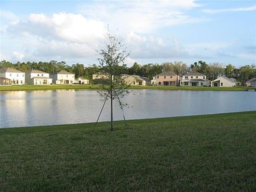 2nd image of 16938 Deer Oak Ln