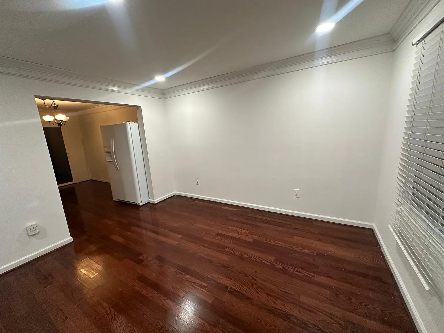 2 bed, 1008 sqft, $2,350 — Photo 3