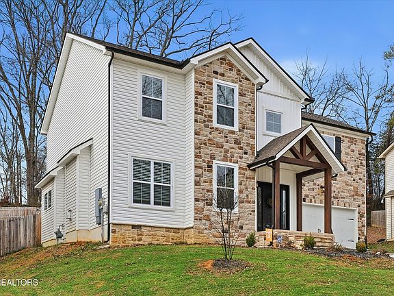 2nd image of 3605 Boyd Walters Ln
