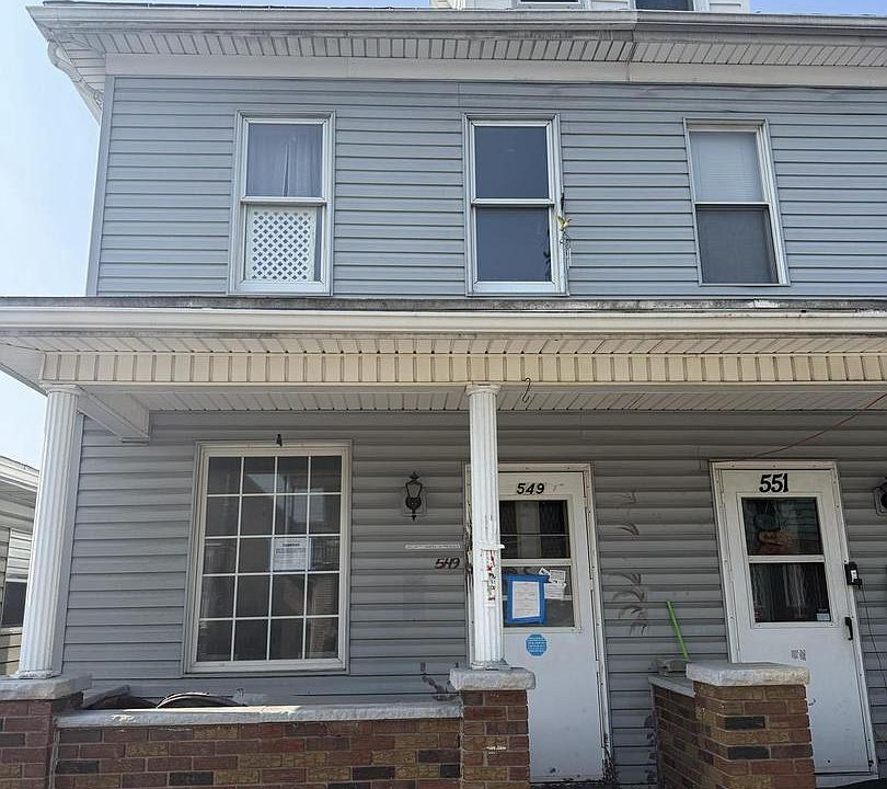1st image of 549 Chestnut St