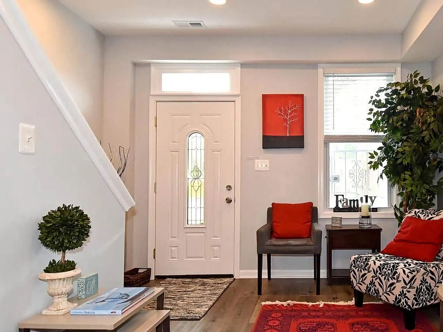 2 bed, 1.0 bath, 754 sqft, $3,150 — Photo 2