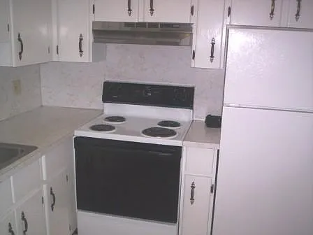 141 Willard St Photo 1
