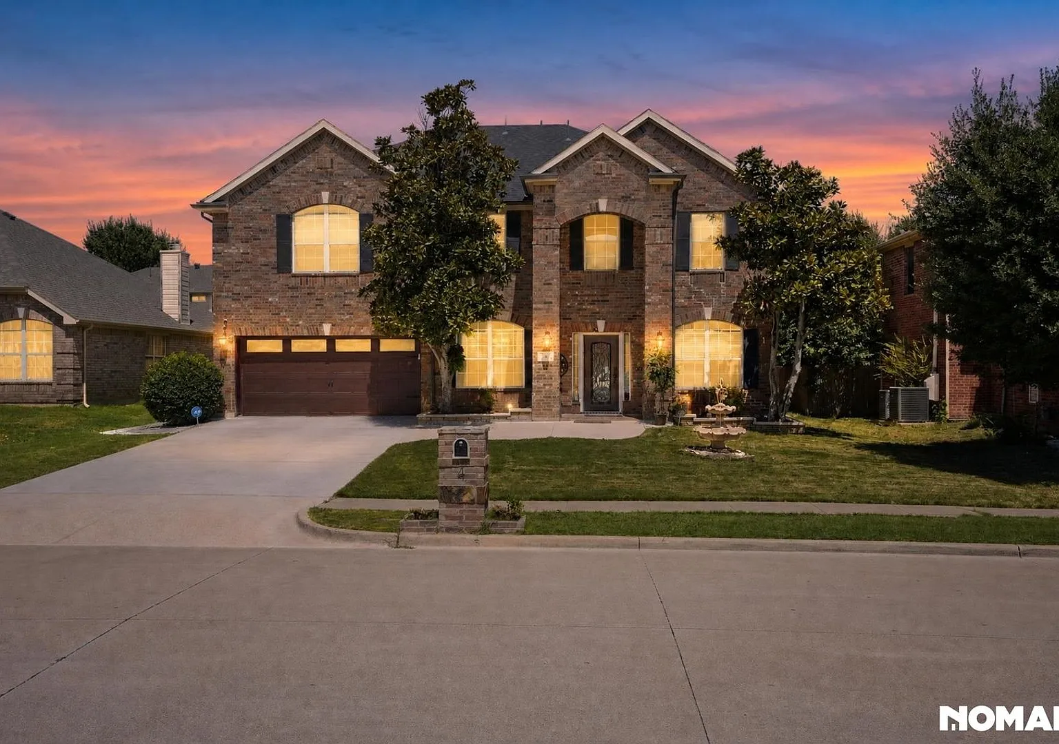 Spacious 5BR House in Mansfield — Photo 1