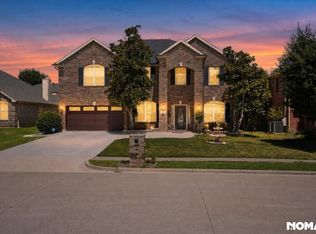 4 Westgrove Ct, Mansfield, TX 76063