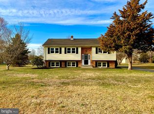 27 Stardust Dr, Newark, DE 19702