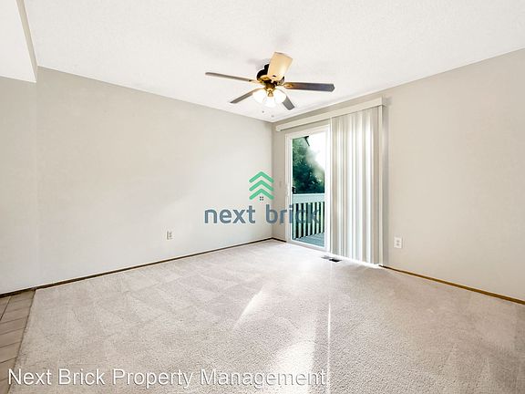 3rd image of 22631 SE 20th St