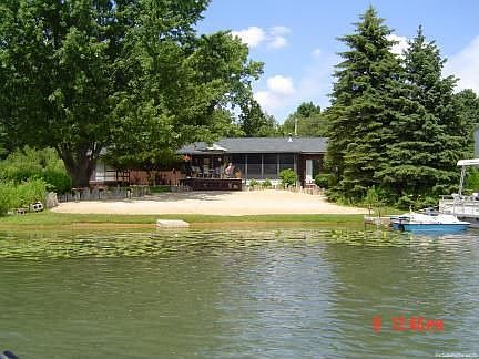 1st image of 12725 Oakwood Shores St