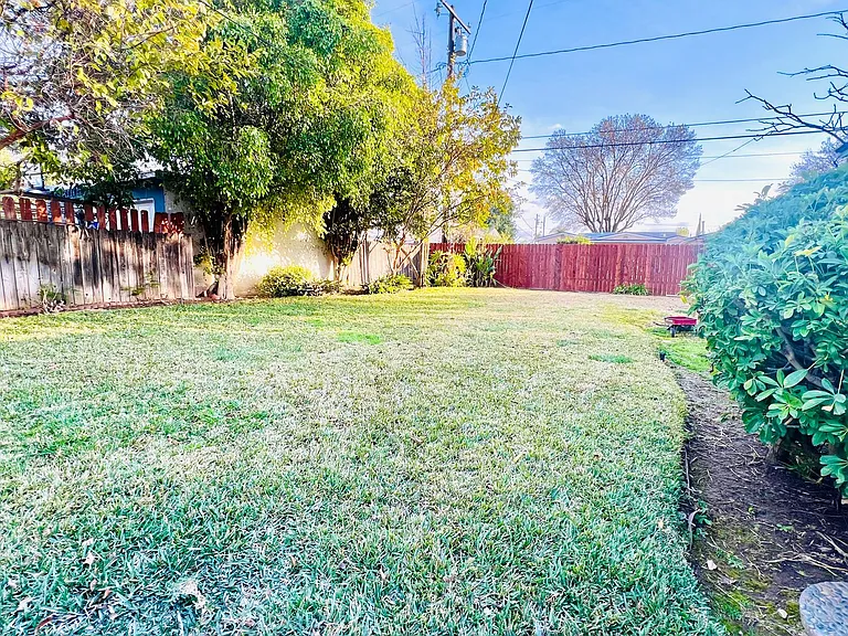 1438 E Workman Ave — Photo 14