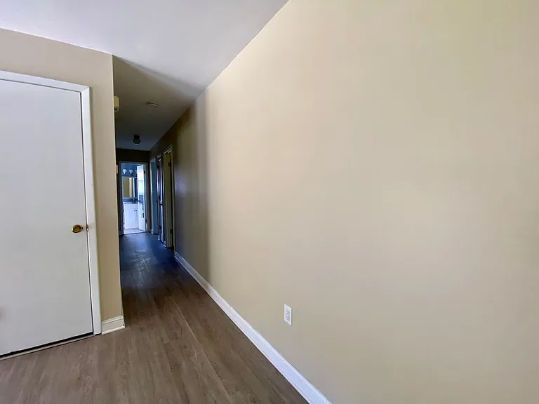 980 White Cir — Photo 6