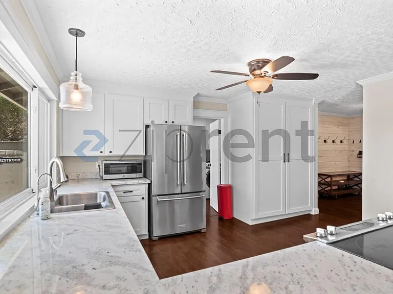 3966 Dyer Rd — Photo 19