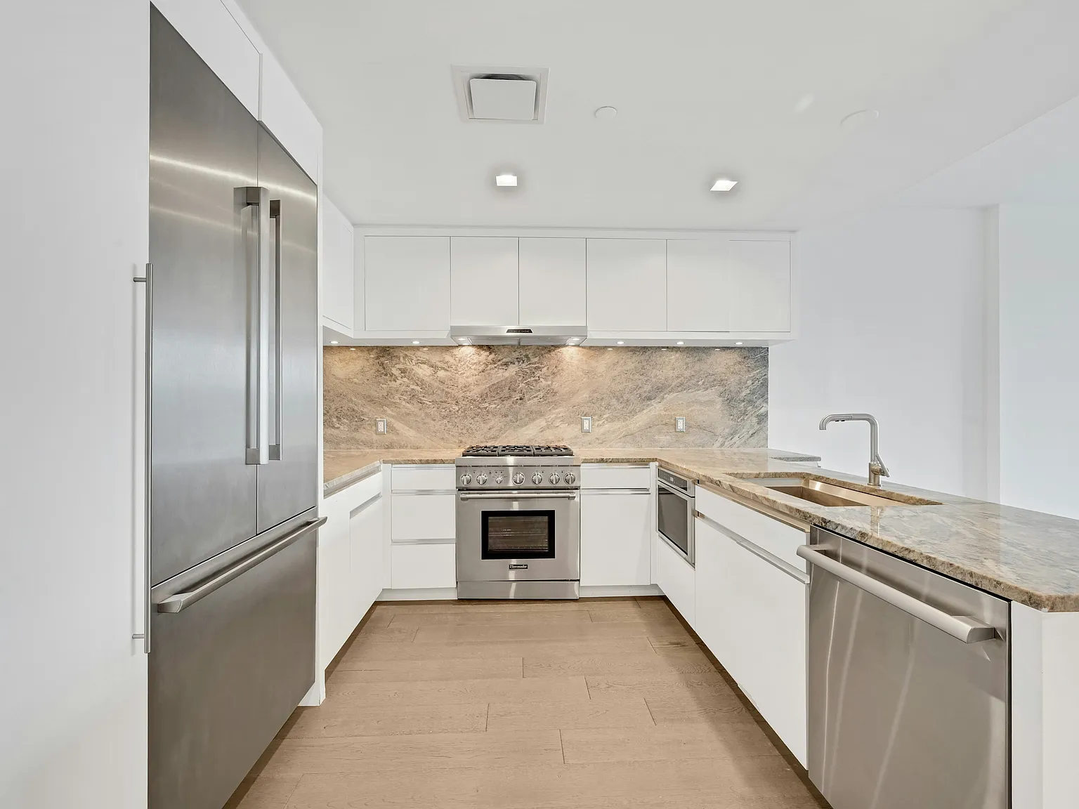 2 bed, 1284 sqft, $4,000 — Photo 3