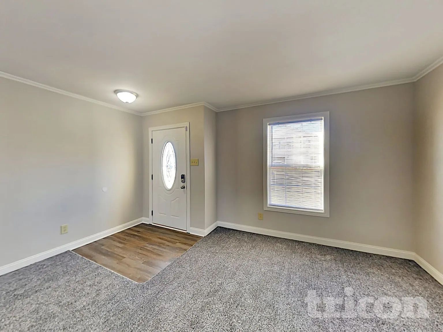 2609 Woodfield Boulevard Franklin IN — Photo 4