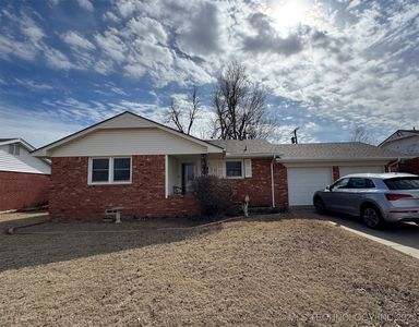 2716 Northampton Pl, The Village, OK, 73120