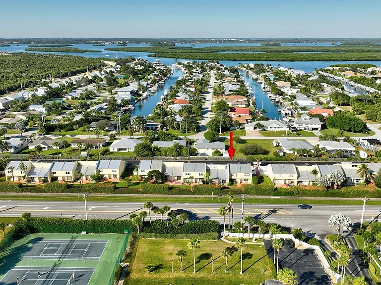 2711 N Highway A1A #I — Photo 5