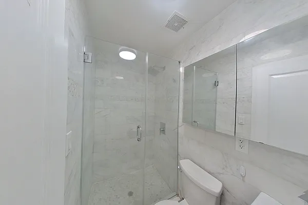 Rented by AD Real Estate Investors | media 13