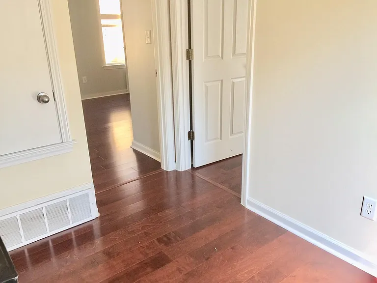 1245 Isle Bay Dr — Photo 8