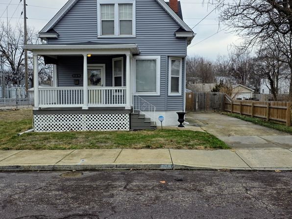 309 E Corrington Ave