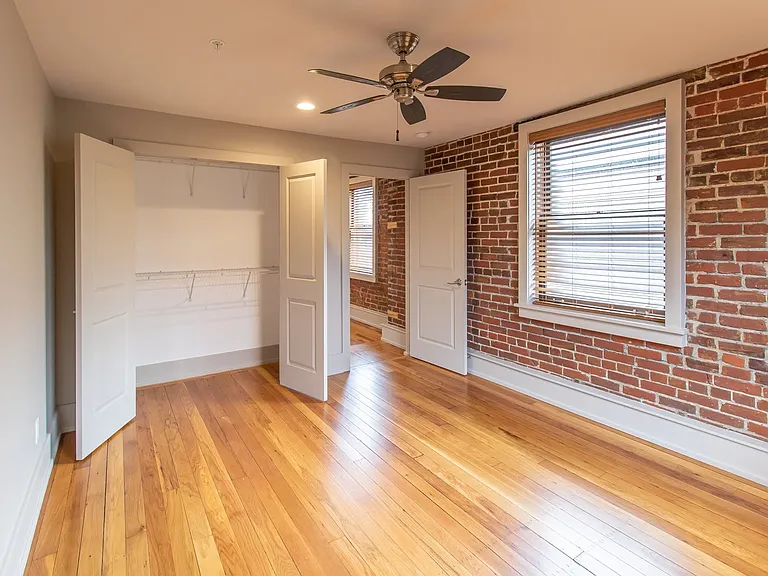 1741 Frankfort Ave #201 — Photo 10