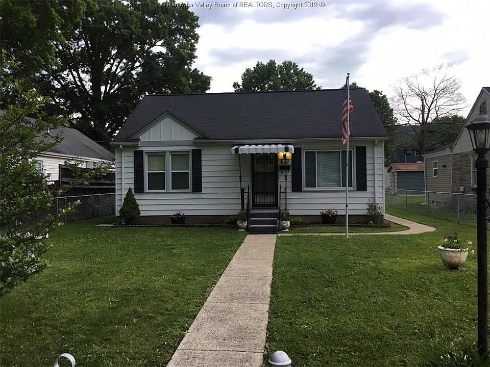 1st image of 4404 Lancaster Ave