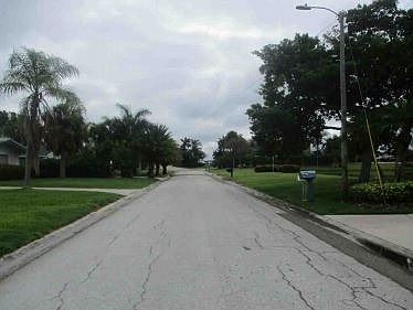 1st image of 1201 Bay Dr