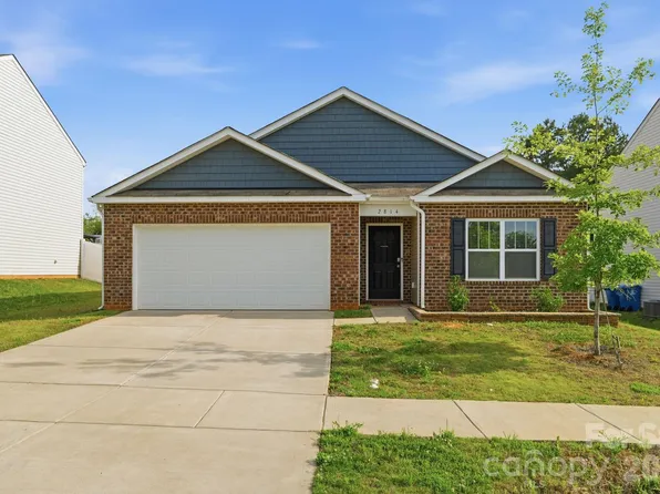 2814 Sherrills Stream Dr, Sherrills Ford, NC 28673
