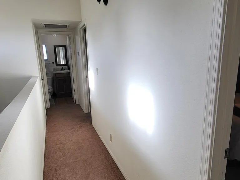 712 E Pierce St #5 — Photo 10