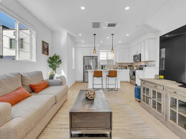 456 Sentinel Dr, Alameda, CA 94501