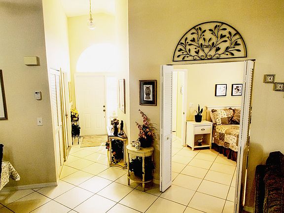 4th image of 5403 NW 55th Terrace