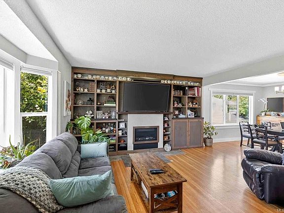 4th image of 4907 Morton St