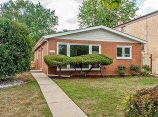 1920 Brown Ave, Evanston, IL 60201