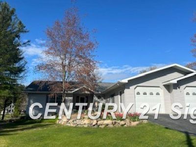 5297 S Pine St, Beaverton, MI, 48612