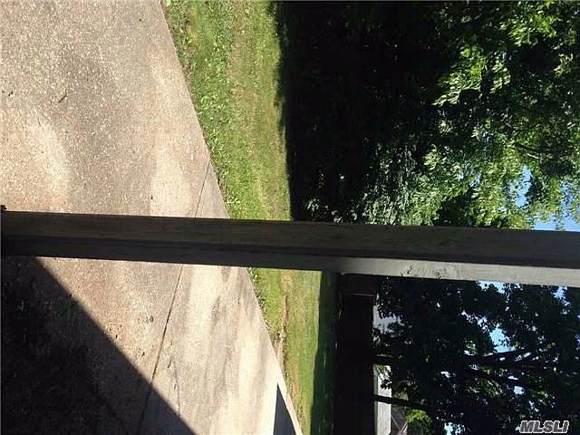 1st image of 1 Gail Dr