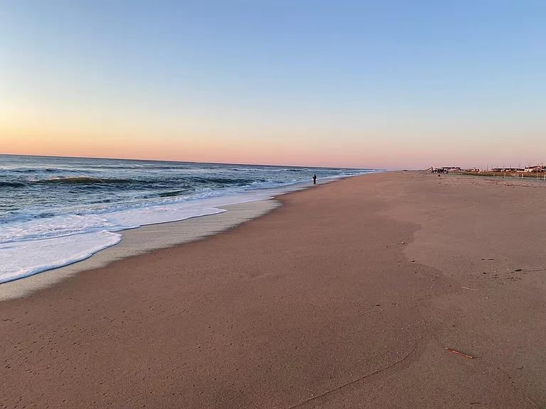 1 Atlantic Way — Photo 41
