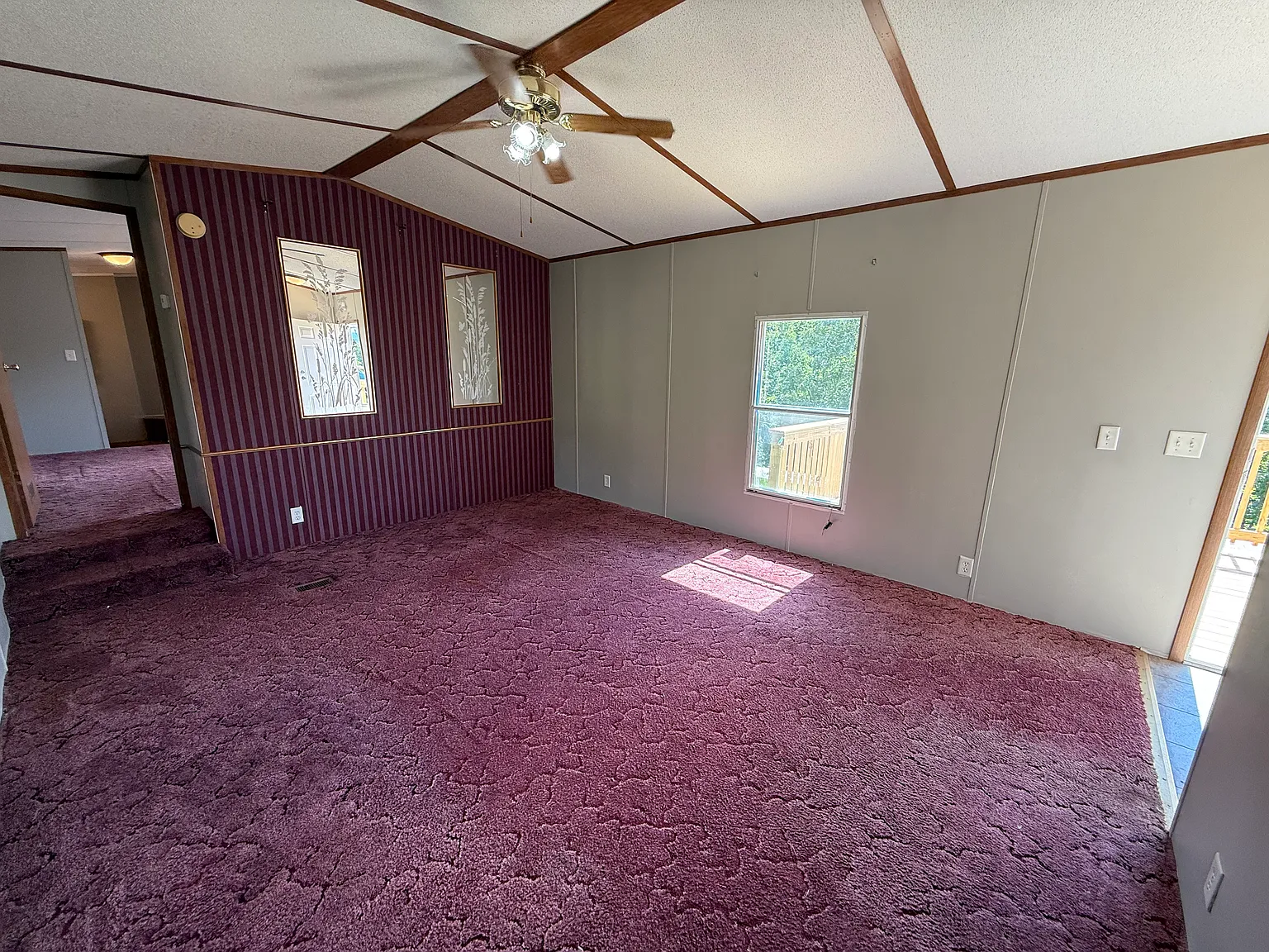 2 bed, $895 — Photo 2