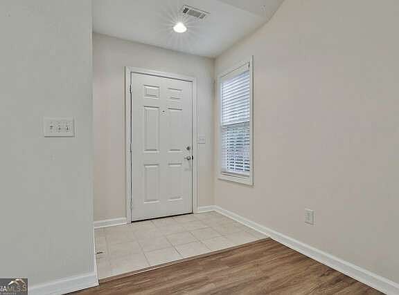 5th image of 195 Rehobeth Way