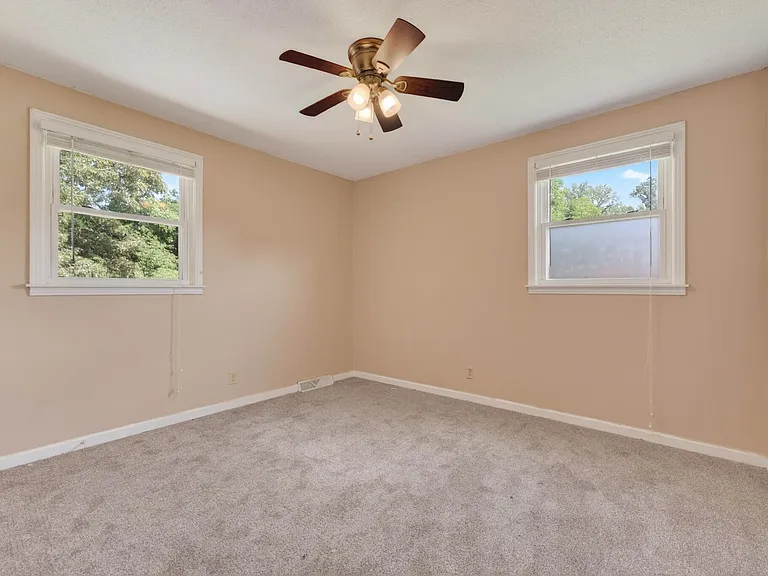 807 Pollard Rd — Photo 19