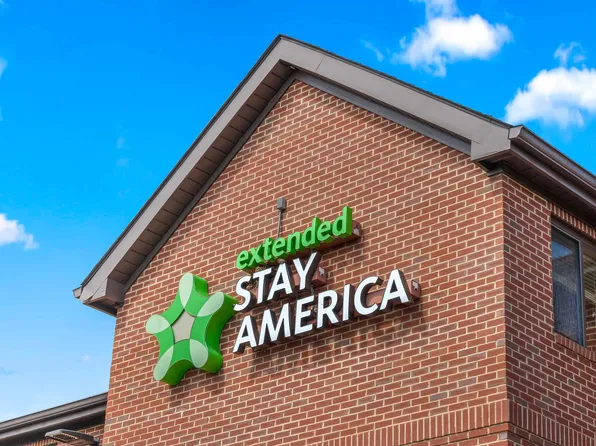 Fort Wayne - North, 5810 Challenger Pkwy, Fort Wayne, IN 46818