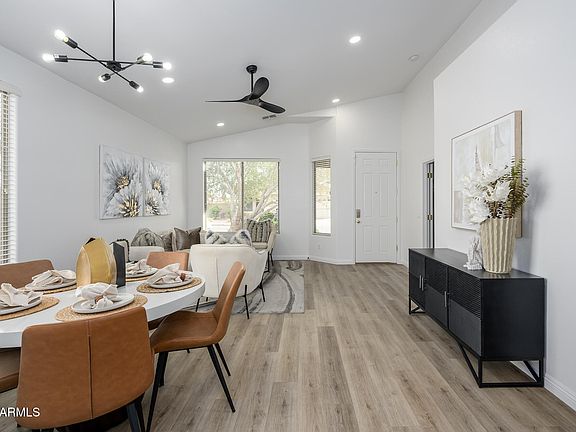 5th image of 1280 E REDWOOD Drive