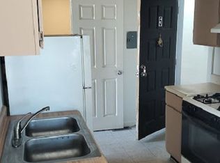 67 W Broadway Ave APT 5, Muskegon Heights, MI 49444