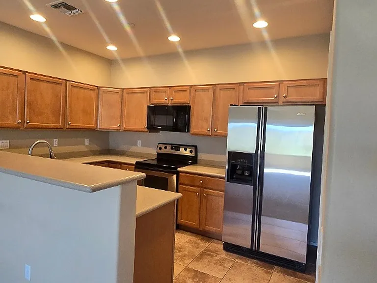 12050 N Panorama Dr #204 — Photo 9