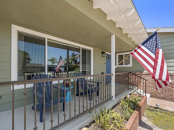 3rd image of 5624 Madra Ave