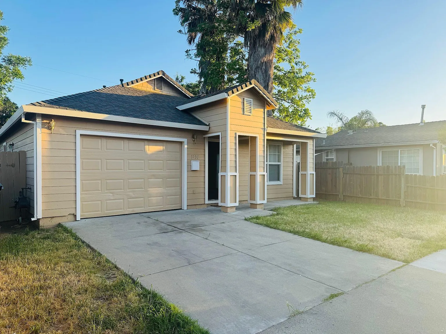4 bed, 1245 sqft, $2,700 — Photo 4
