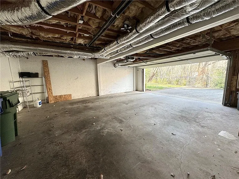 18 Dean Overlook NW — Photo 38