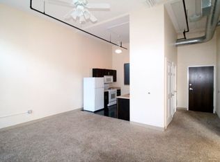 1319 5th Ave APT 212, Moline, IL 61265