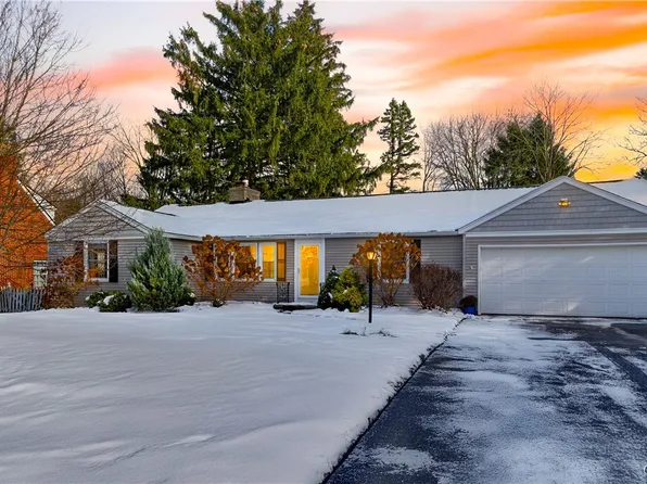 24 Ely Dr, Fayetteville, NY 13066