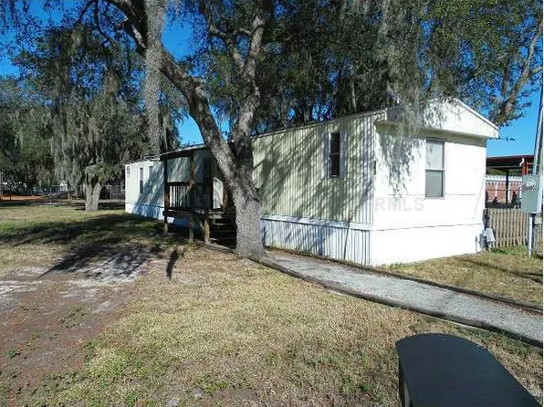102 Daisy Ave, Auburndale, FL 33823